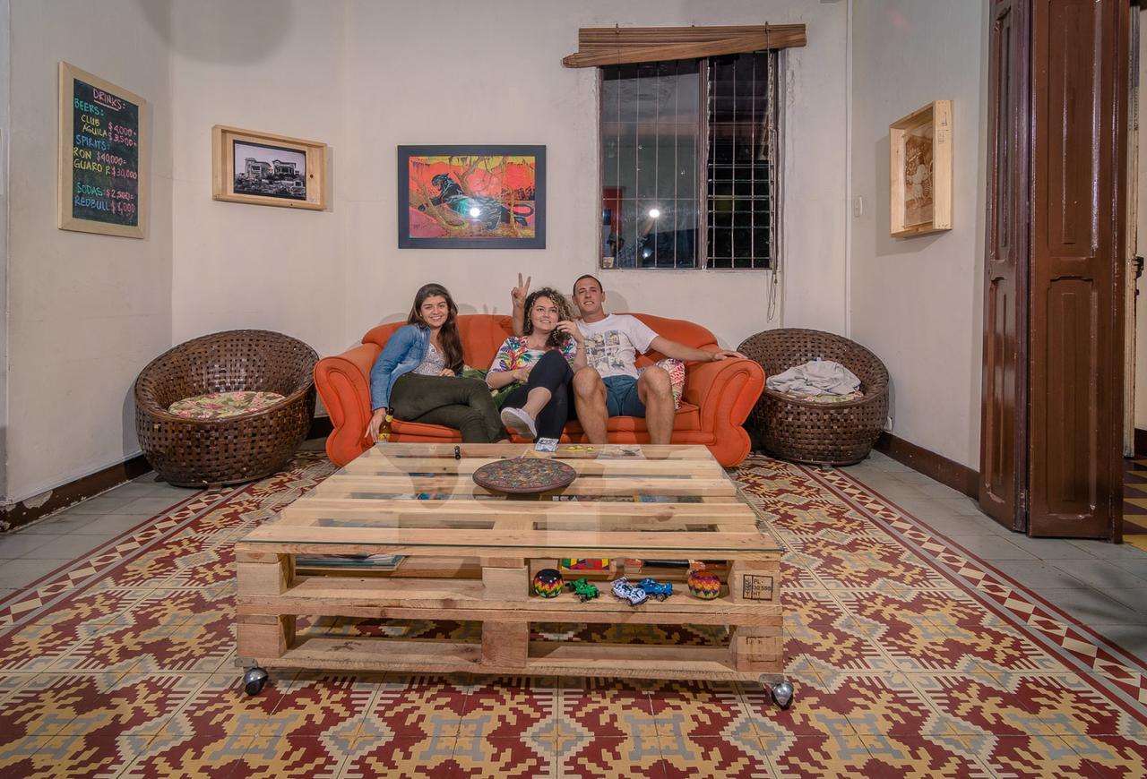 Raiz Hostel Медельїн Екстер'єр фото